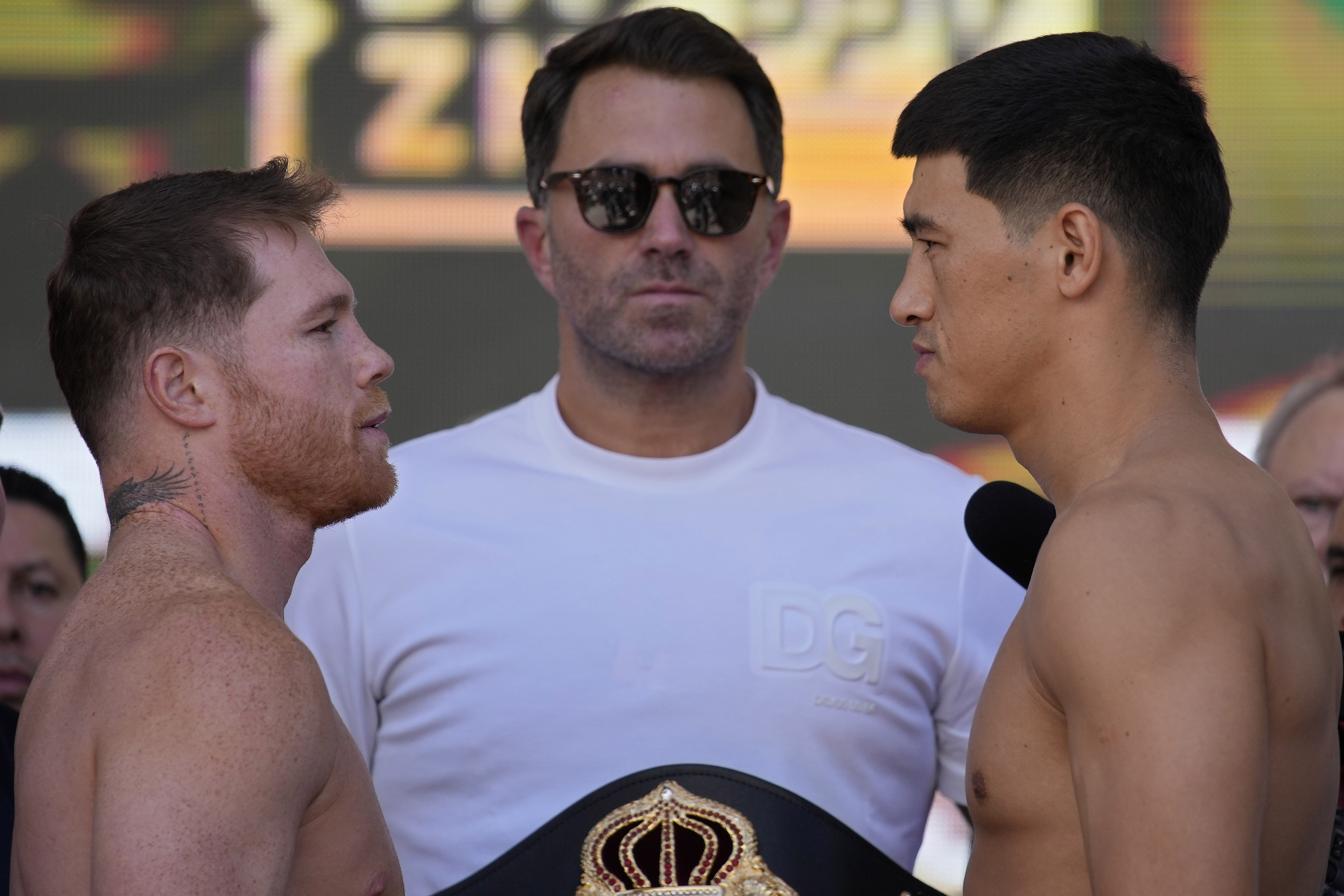 Video Resumen De La Pelea Del Canelo Álvarez Vs Dmitry Bivol 